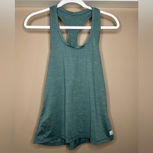 Vuori Lux Performance Tank